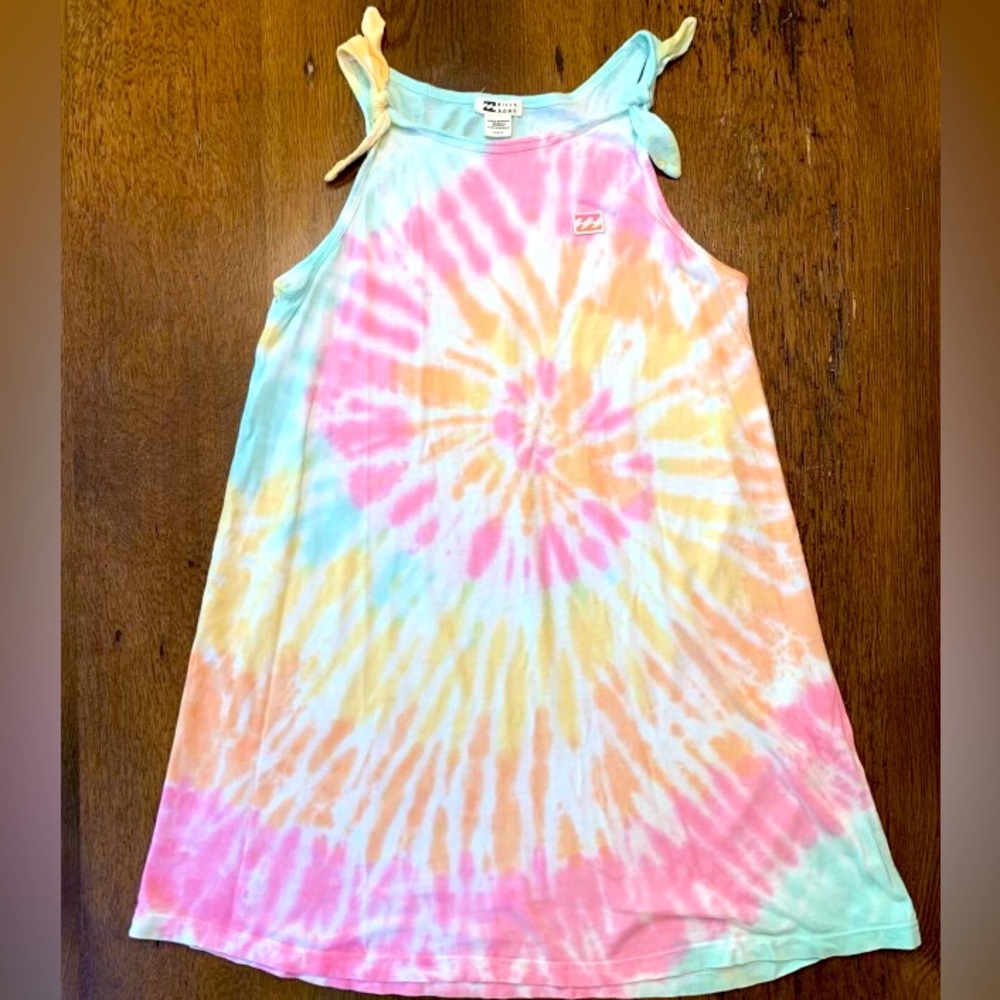 Child’s Billabong bathing suit coverup